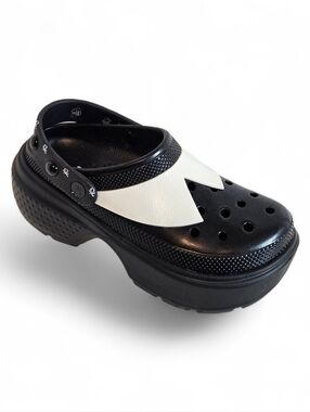 Wednesday x Crocs Stomp Platform Clogs Black Goth Jibbitz Women 9 Men 7
